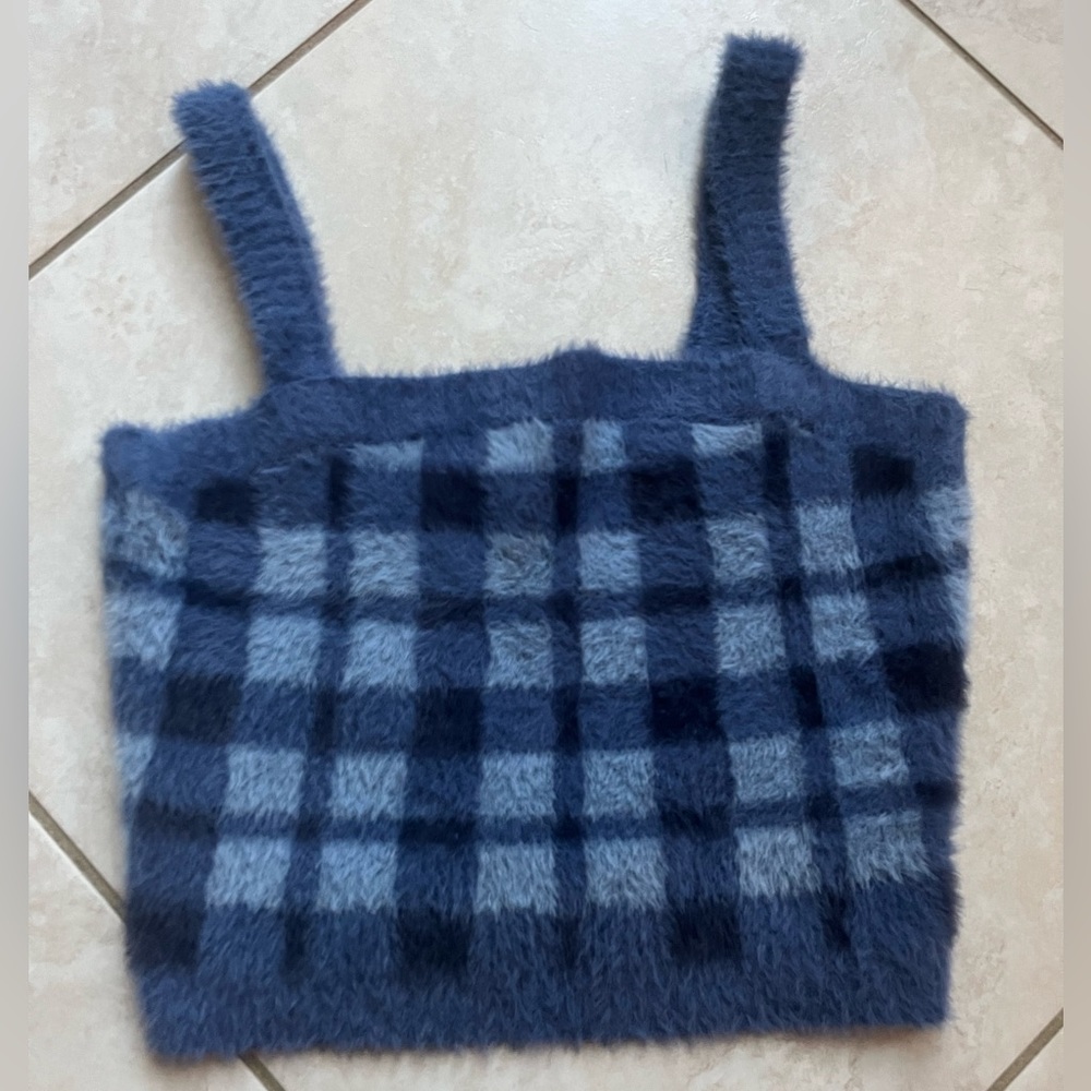 Pacsun Kendall & Kylie blue fuzzy tank in size S
